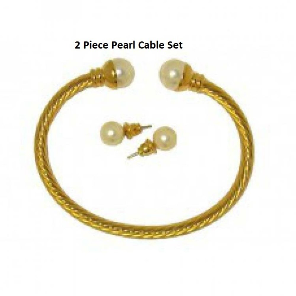 Elegant Bangle Bracelet stud earring set NWT